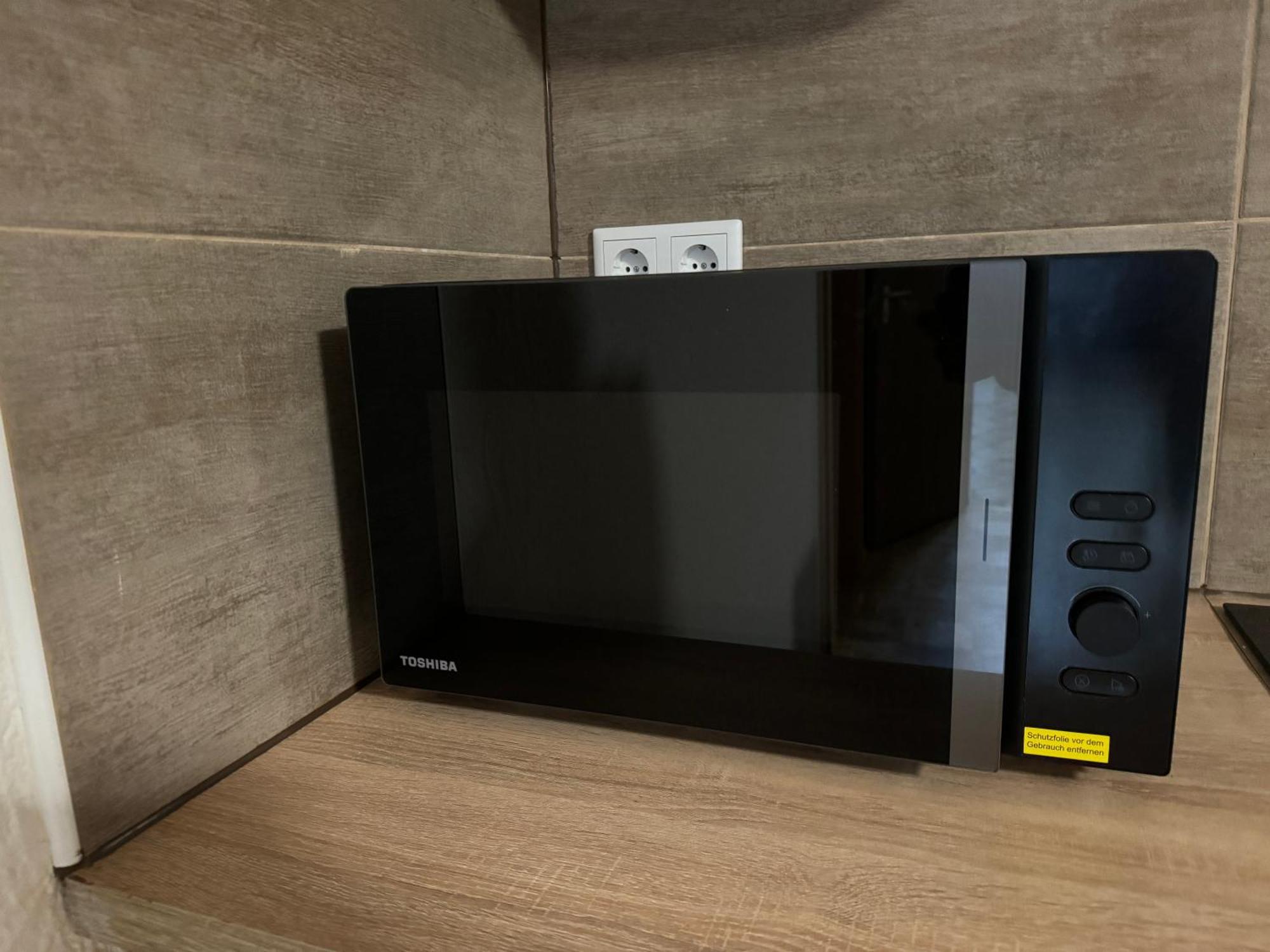 Laras Voll Ausgestattete Gartenwohnung Mit Wlan Und Tv Werne Exterior foto